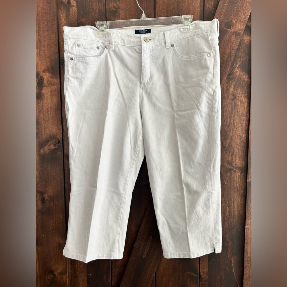 CHAPS 14 PETITE WHITE DENIM PANTS FIVE POCKET CAPRIS